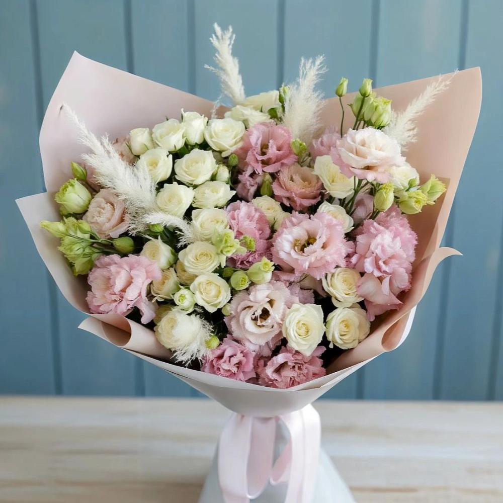 Букет цветов из: Альстромерии и Розы в Вахонино