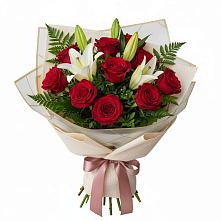 Букет цветов из:  Лилии и Розы в Вахонино