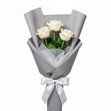 Букет 3 белые розы в Вахонино