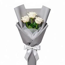Букет 3 белые розы в Вахонино