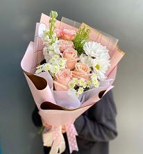 Букет цветов из:  Хризантемы и Розы в Вахонино