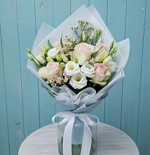 Букет цветов из:  Розы и Лизиантусы в Вахонино