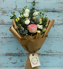 Букет цветов из:  Розы и Лизиантусы в Вахонино