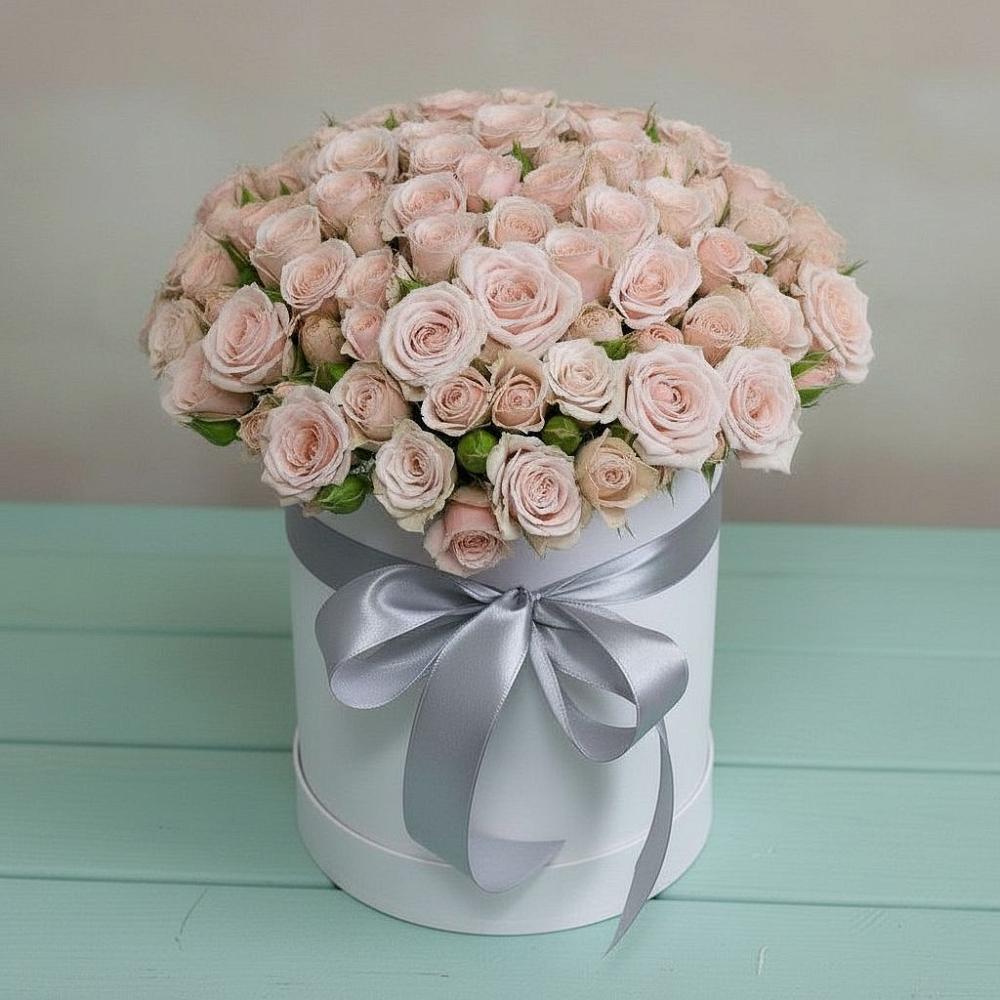 Цветочная композиция из Розы в шляпной коробке в Вахонино